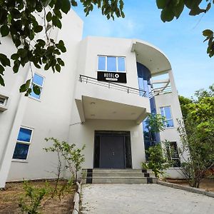 Super Hotel O Ecr Stays Near Nemmeli Beach Formerly Gvs Homes